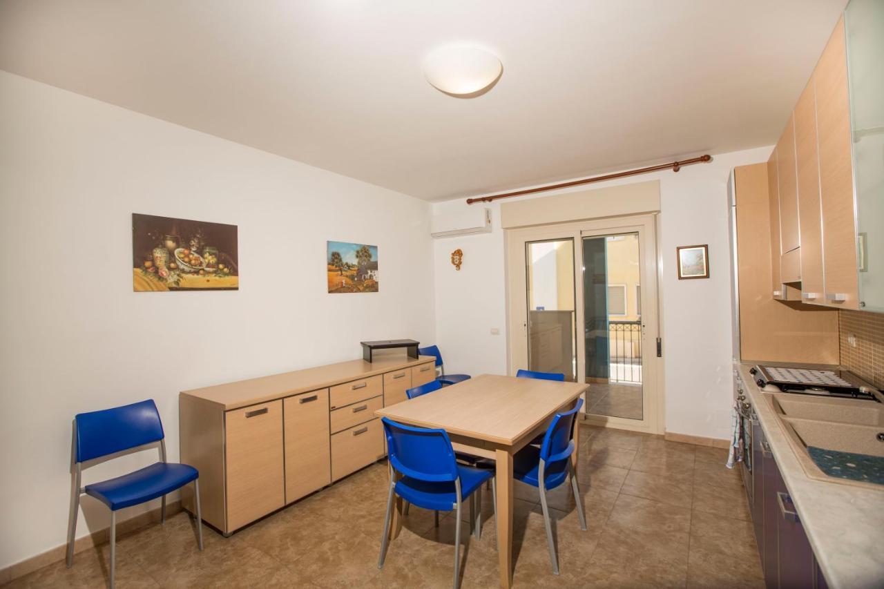 La Finestra Blu Apartamento Marina di Ginosa Exterior foto