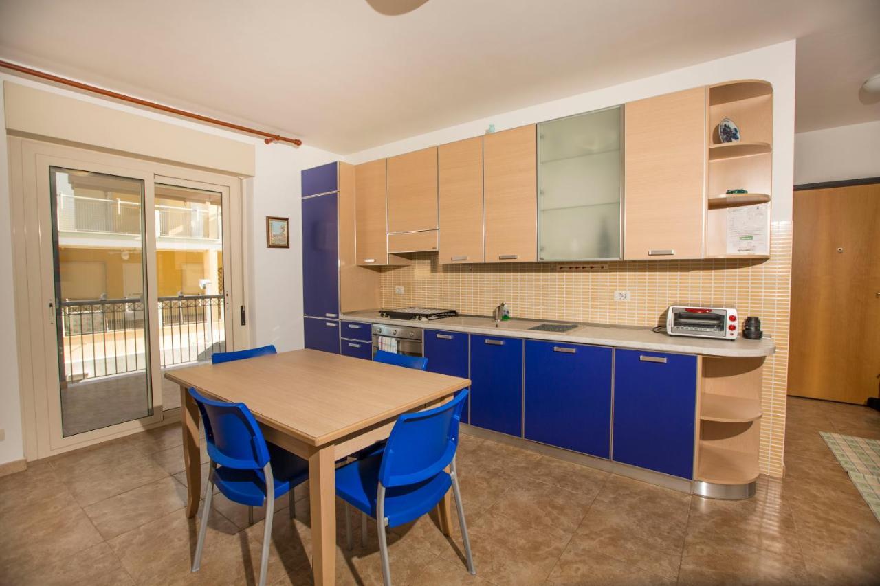 La Finestra Blu Apartamento Marina di Ginosa Exterior foto